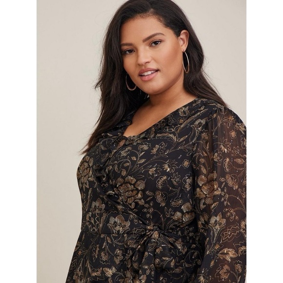 Torrid Chiffon Layered Tie Front Surplice Tunic Blouse - Floral Black - Picture 2 of 7